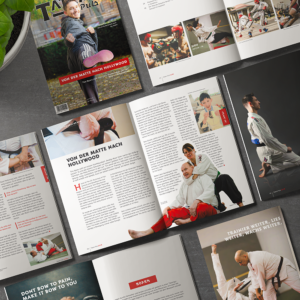 Ein Mockup mit einem Kampfsportmagazin, wo man jede Seite sehen kann. VOm COver, Inhaltsverzeichnis bich Rückseite